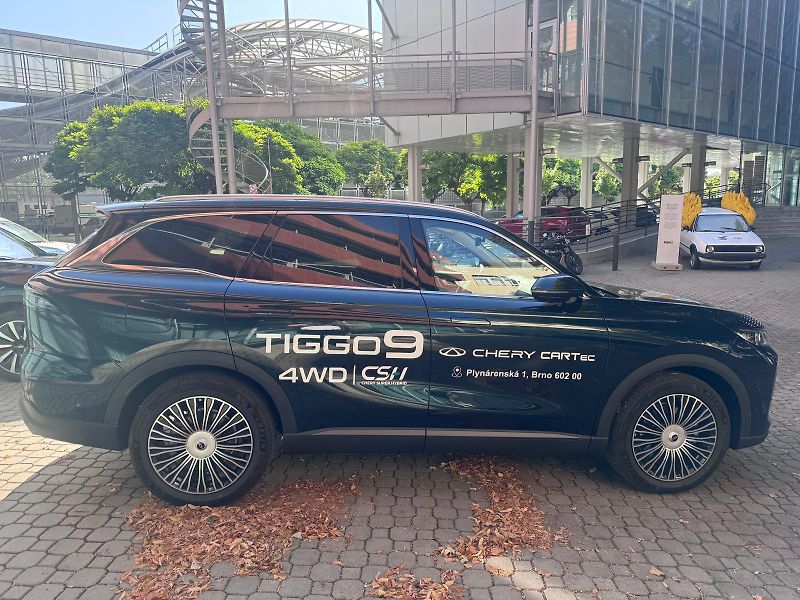 Chery TIGGO 9 PHEV (2026) 1.5 UNIQUE  UNIQUE - fotka 4 z 27