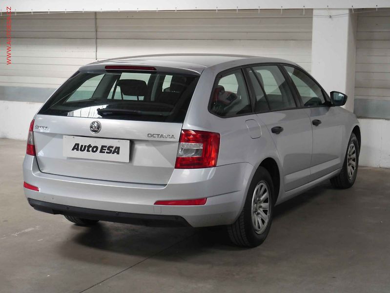 Škoda Octavia (2015) 1.6 TDi, ČR, AC - fotka 6 z 16