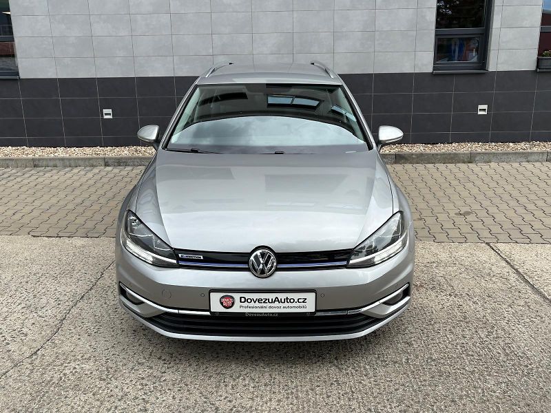 Volkswagen Golf Variant 1.4TGI 81 kW Highline ČR,1.MAJ - fotka 8 z 50