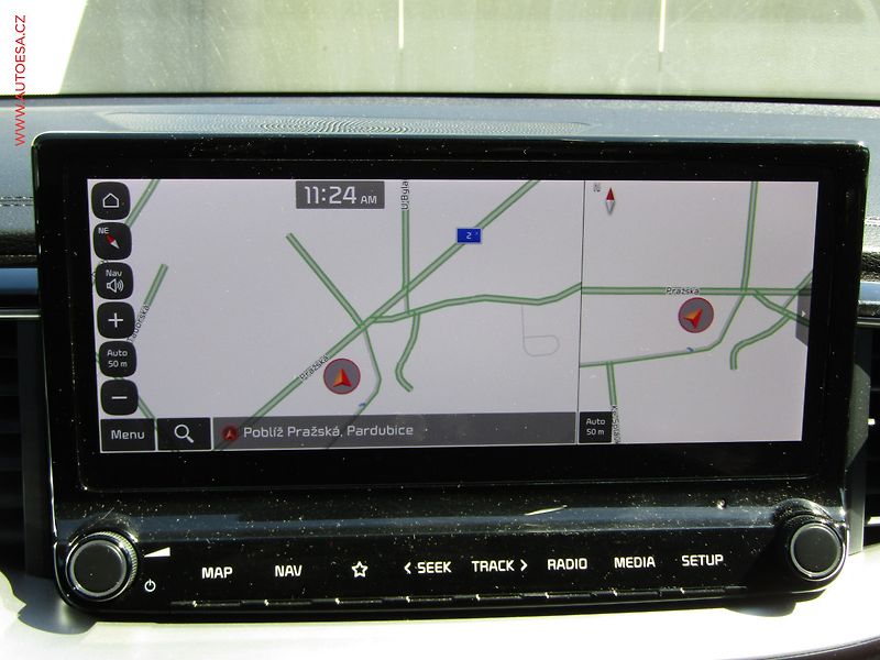 Kia XCeed (2023) 1.5 TGDi, ČR, AT, navi - fotka 15 z 19