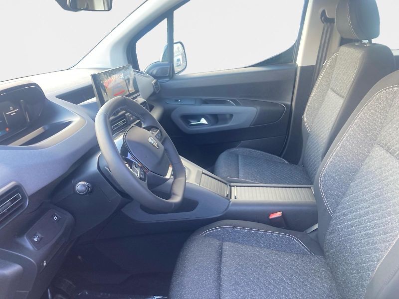 Peugeot Rifter (2025) LONG ALLURE BlueHDi 130 EAT8 - fotka 9 z 15