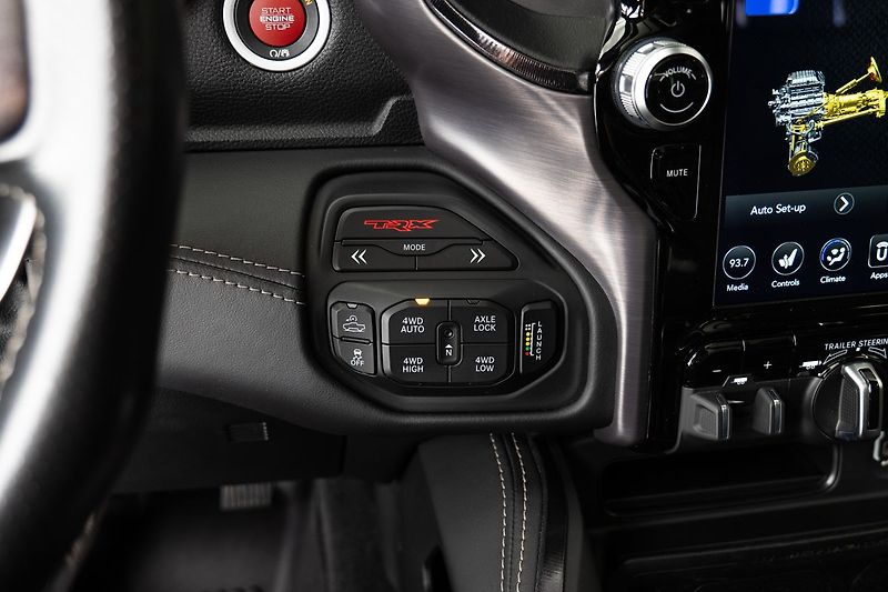 Dodge Ostatní TRX/Harman Kardon/360 - fotka 14 z 29