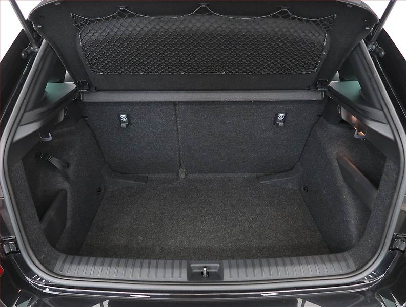 Škoda Kamiq (2021) Monte Carlo 1.0 TSI - fotka 14 z 28