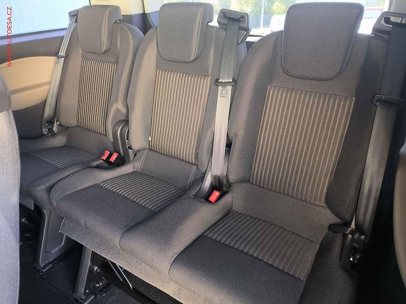 Ford Tourneo Custom (2016) 2.0TDCi, Trend, AC - fotka 11 z 20