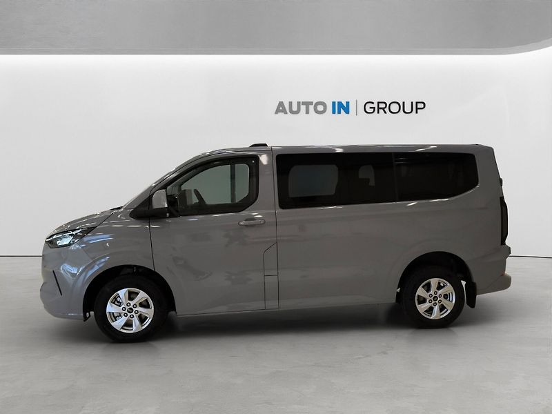 Ford Transit Custom (2026) kombi 2.0 TDI L2 Limited 100kW - fotka 2 z 19