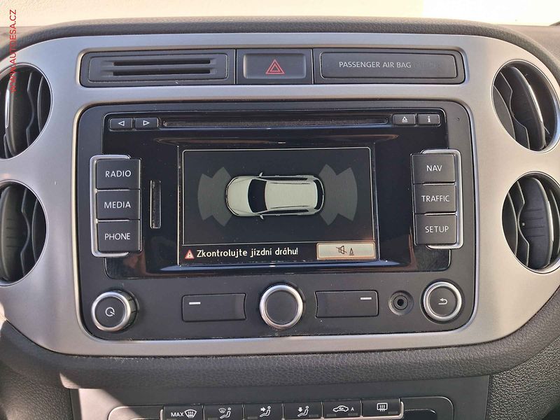 Volkswagen Tiguan (2013) 2.0 TDi 4x4, Life, DSG, bixen - fotka 18 z 19