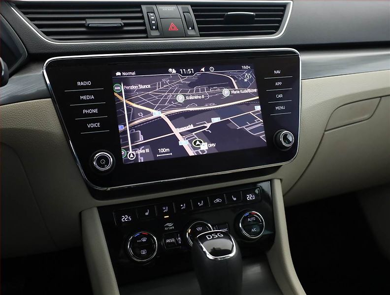 Škoda Superb (2021) Style 2.0 TDI - fotka 10 z 20
