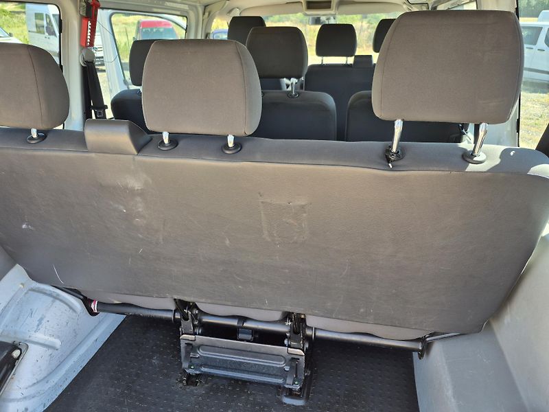 Volkswagen Transporter (2011) 2.0Tdi 9Míst Klima  - fotka 20 z 25