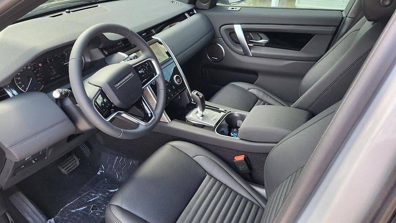 Land Rover Discovery Sport (2022) 2,0 SE D165 AWD Aut. - fotka 10 z 25
