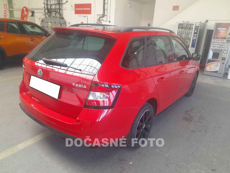 Škoda Fabia (2017) 1.0 TSI, ČR, servis.kniha - fotka 2 z 3