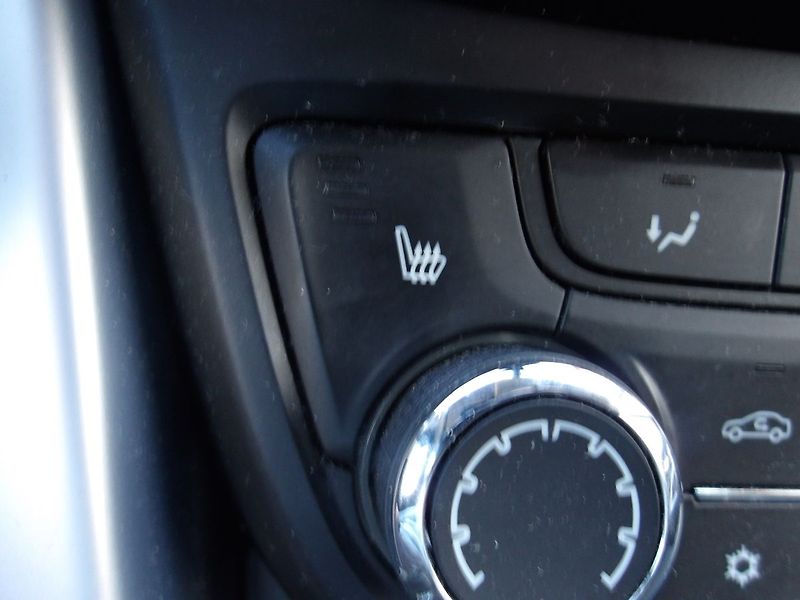 Opel Zafira 2,0DTi AUTOMAT !!! PĚKNÁ ! - fotka 31 z 41