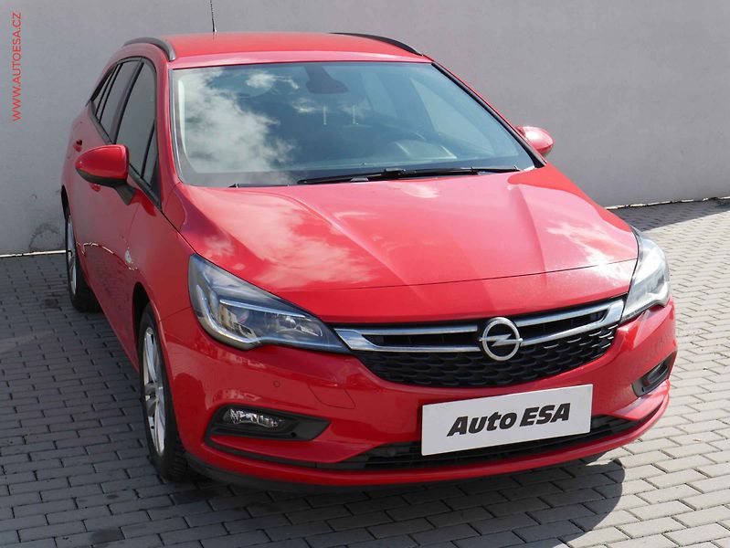 Opel Astra (2018) 1.6 CRDi Sports Tourer, ČR - fotografie inzerátu