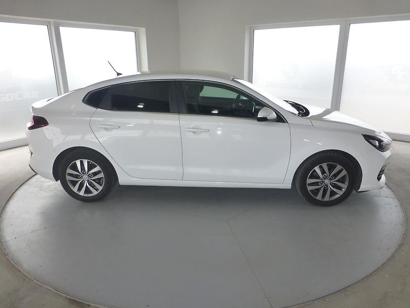 Hyundai i30 (2018) 1,0-88KW**NEW ČR**FASTBACK - fotka 5 z 25