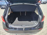 BMW X1 2.0i/135kW xDrive - náhled 9