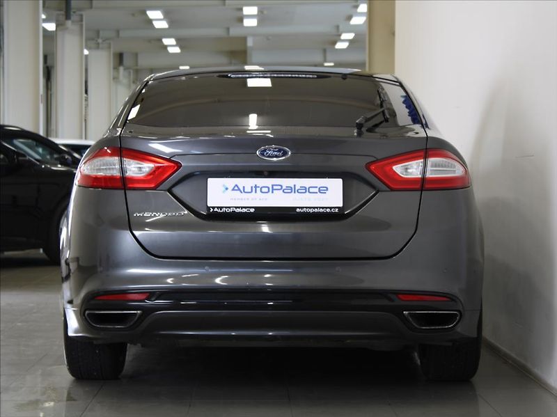 Ford Mondeo 2,0 TDCi 132kW AT Pano. Kůže - fotka 4 z 14