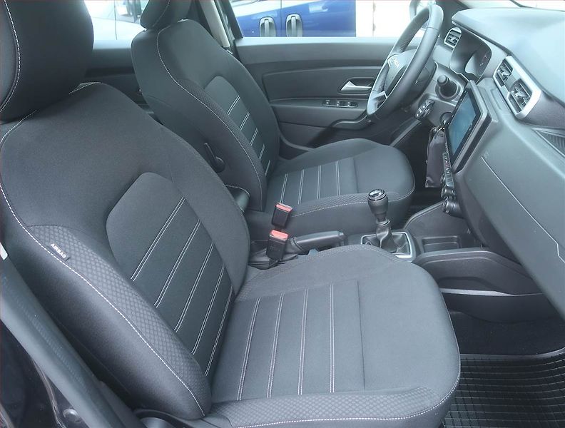 Dacia Duster (2023) 1.0 TCe, Serv.kniha, Tempomat - fotka 9 z 15