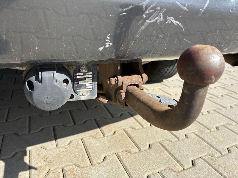Hyundai Terracan CRDi 120kW 4x4 TAŽNÉ  - fotka 20 z 22
