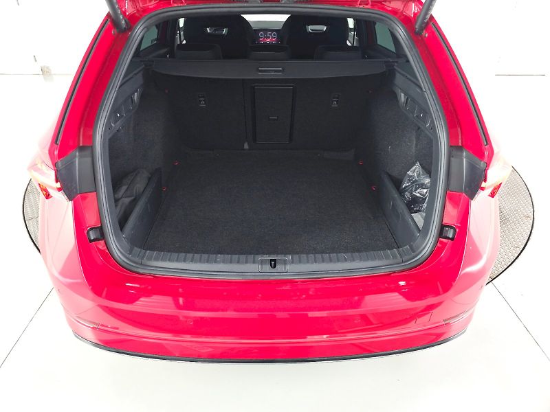 Škoda Octavia (2022) 2.0TSi 140kW 4x4 DSG SPORTLINE - fotka 30 z 30