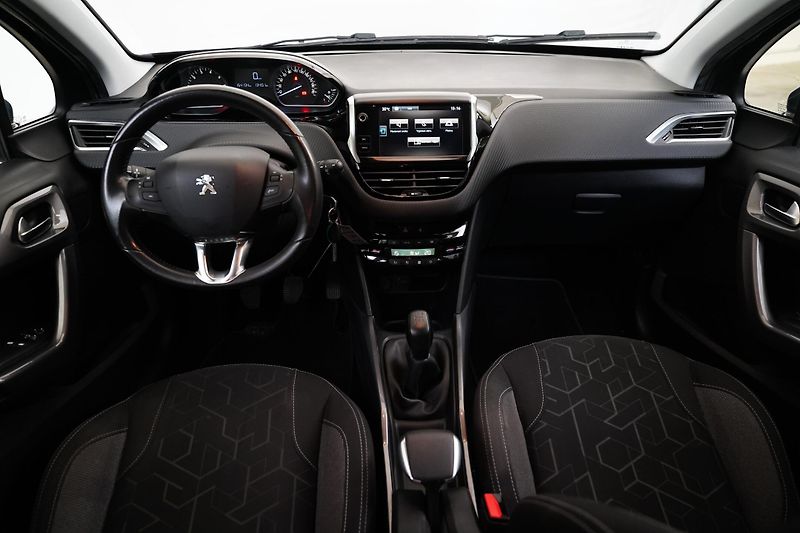 Peugeot 2008 - fotka 5 z 32