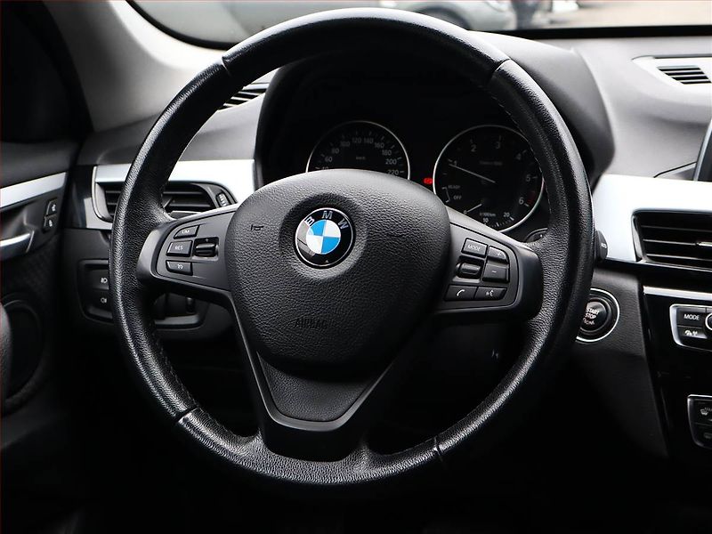 BMW X1 (2016) xDrive18d, 4X4, Automat - fotka 14 z 20