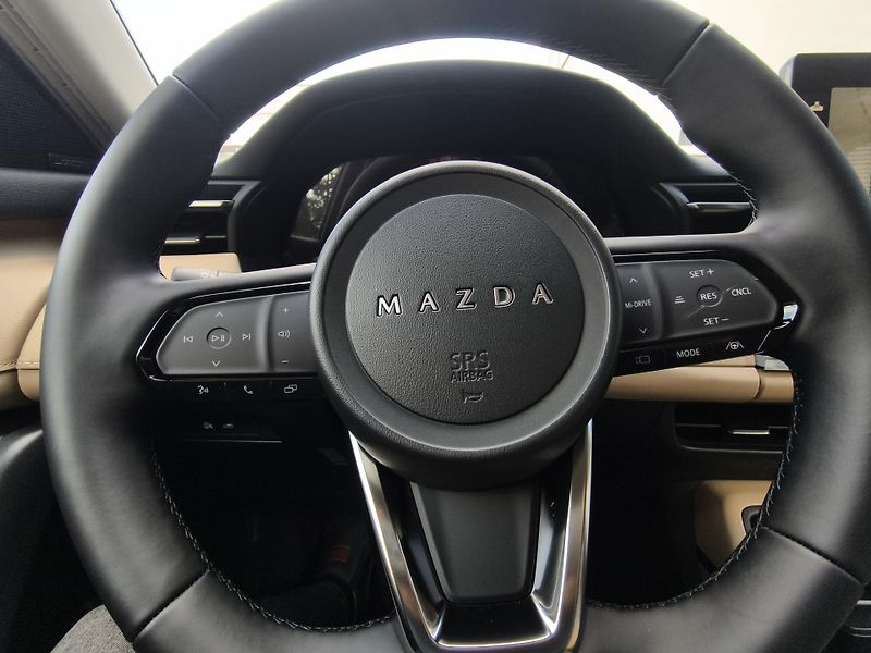 Mazda CX-5 (2026) 2.5i HOMURA 4x4AWD, SKLADEM - fotka 16 z 17