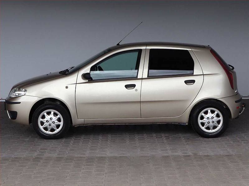 Fiat Punto (2010) 1.2 60 , po STK, Tažné - fotka 3 z 15