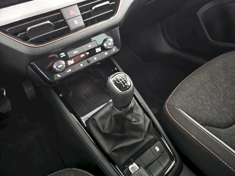 Škoda Scala (2024) 1.0TSi 85kw SELECTION - fotka 20 z 29