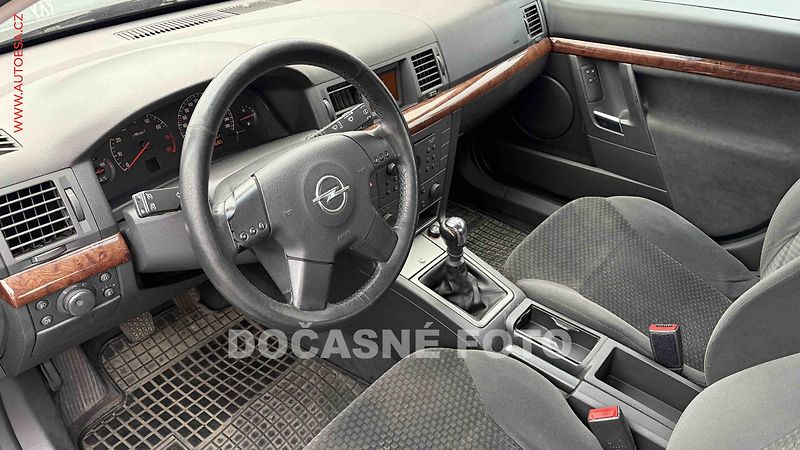 Opel Vectra (2004) 1.8i, ČR, AC, STK6/28 - fotka 3 z 3