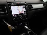 Volkswagen Touareg 3,0 TDI V6 193kW DSG 4M CZ - náhled 15