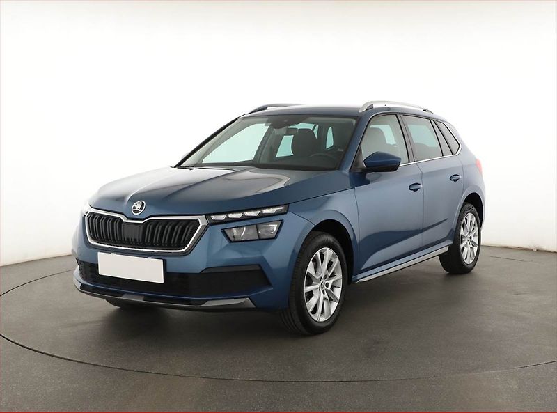 Škoda Kamiq (2020) Style 1.0 TSI - fotka 2 z 19