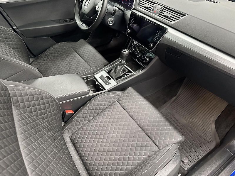 Škoda Superb (2021) Combi 2.0 TDI DSG Ambition - fotka 9 z 31