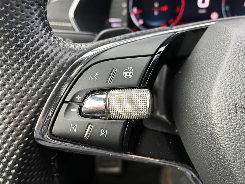 Škoda Octavia 2,0 RS,KŮŽE,HEAD-UP,EL.KUFR - fotka 20 z 34
