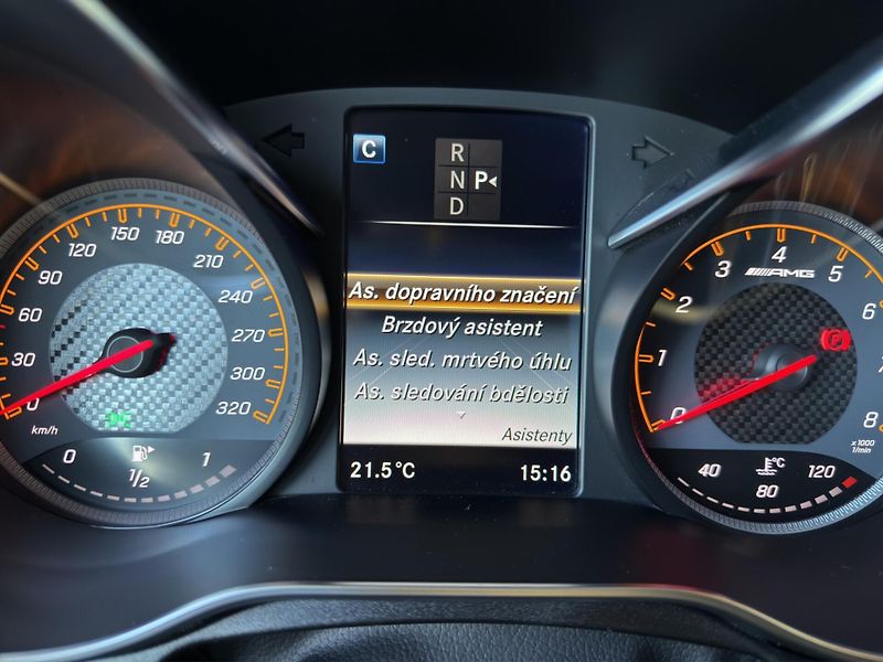 Mercedes-Benz Třídy C (2017) Mercedes-AMG C 63 S kupé Editi - fotka 12 z 21