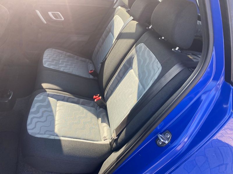 Škoda Fabia (2009) II Kombi 1.6 16V 77kW - fotka 14 z 25