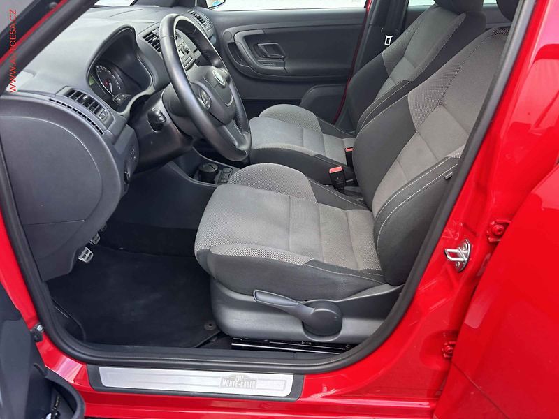 Škoda Fabia (2013) 1.2 TSi, Monte Carlo, šíbr - fotka 9 z 17