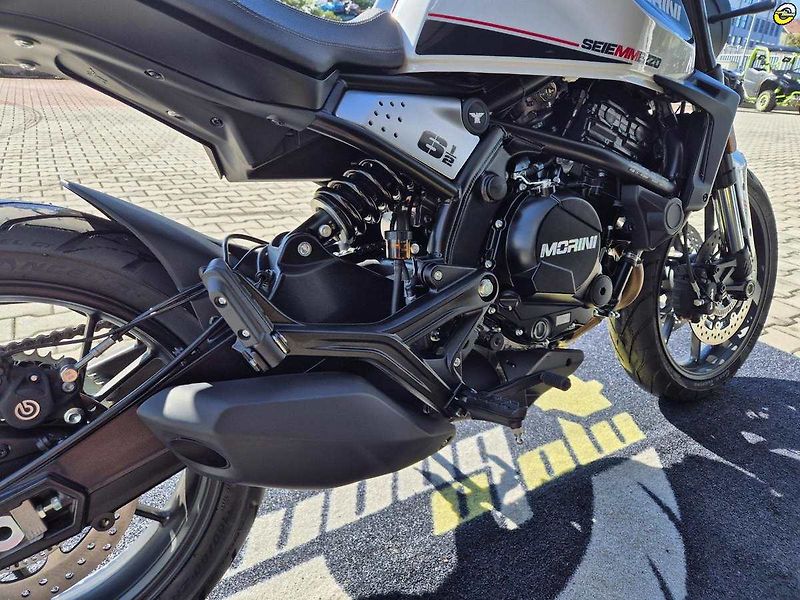 Moto Morini Seiemmezzo (2026) 6 ? STR - fotka 14 z 17