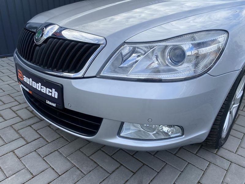 Škoda Octavia 1.4 TSI 90kW -ELEGANCE-PDC-ALU - fotka 8 z 44