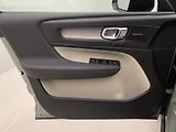 Volvo XC40 B4 DARK ULTRA AUT CZ - náhled 7