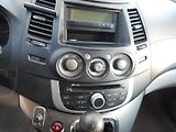 Mitsubishi Grandis 2.0 DI-D, KLIMA, 7 MÍST - náhled 22