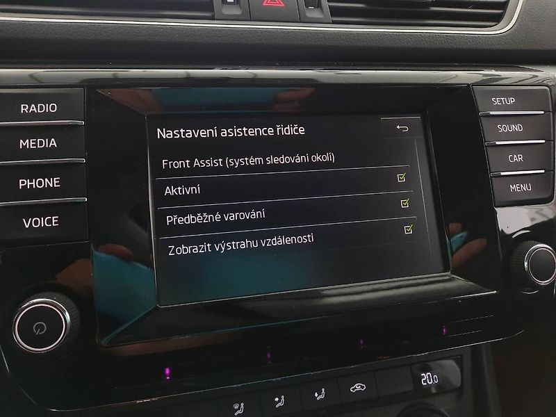 Škoda Superb (2016) Combi 2.0 TDI (110kW/150k) Amb - fotka 15 z 21