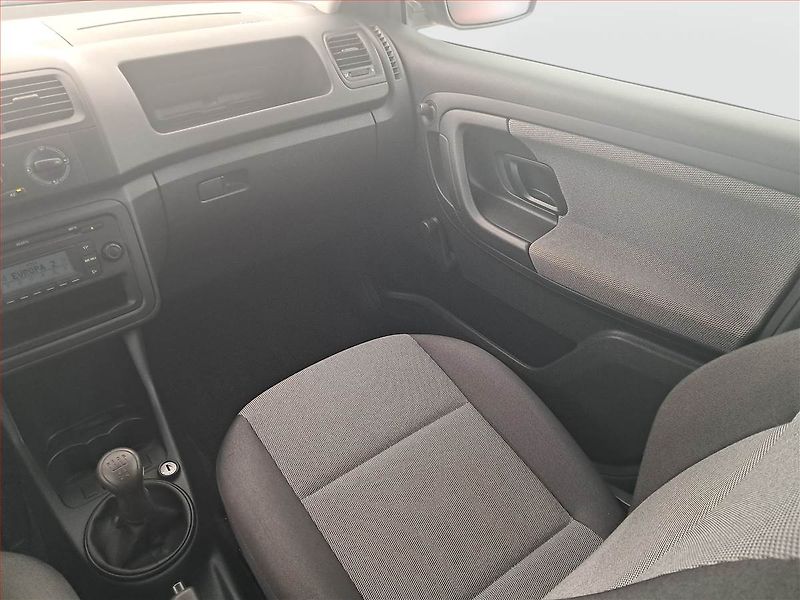 Škoda Fabia (2012) 1.2 12V, Serv.kniha - fotka 8 z 15