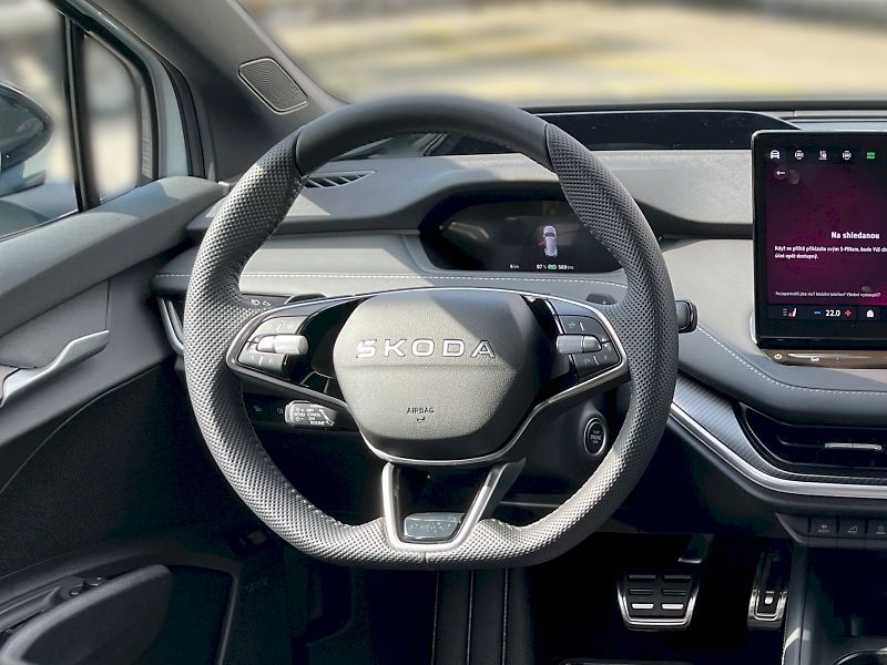 Škoda Enyaq (2026) Sportline 85 kWh 210 kW - fotka 25 z 35