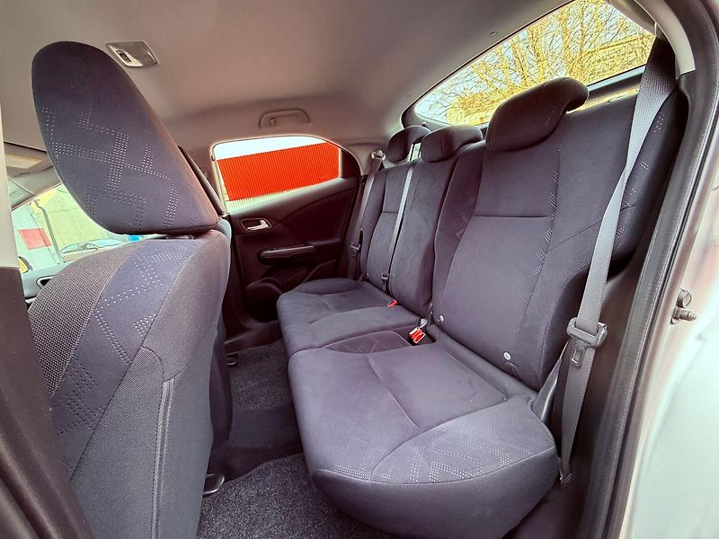 Honda Civic 1.4 Comfort, ČR - fotka 11 z 22