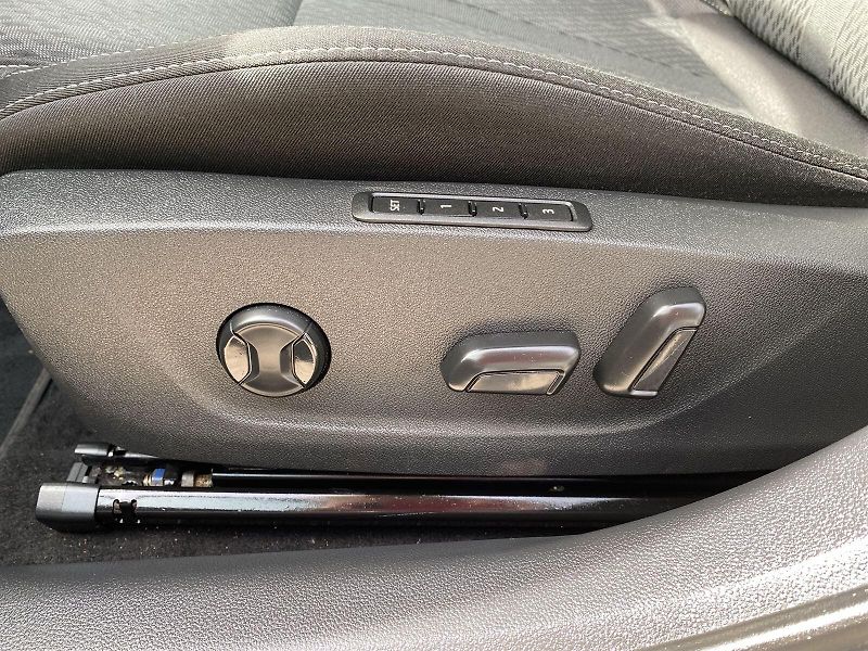 Škoda Octavia (2023) Combi 2.0 TDI DSG Style - fotka 29 z 37