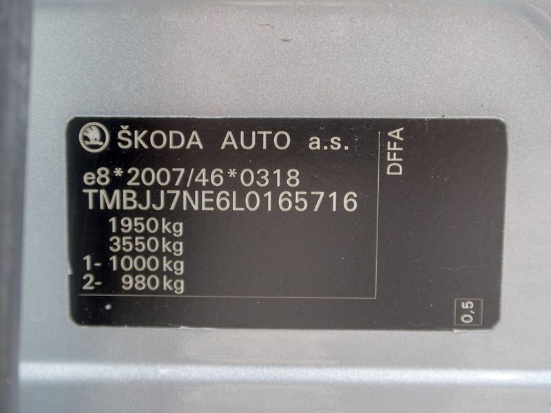 Škoda Octavia (2020) ČR 8/20 2.0TDI 110KW–NAVIGACE - fotka 43 z 43