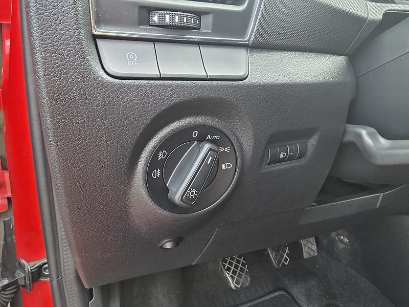 Škoda Fabia (2023) 1.0TSI 70kW STYLE ČR NOVÉ  - fotka 14 z 20