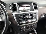 Mercedes-Benz GL (2015) 350 BlueTEC - náhled 12
