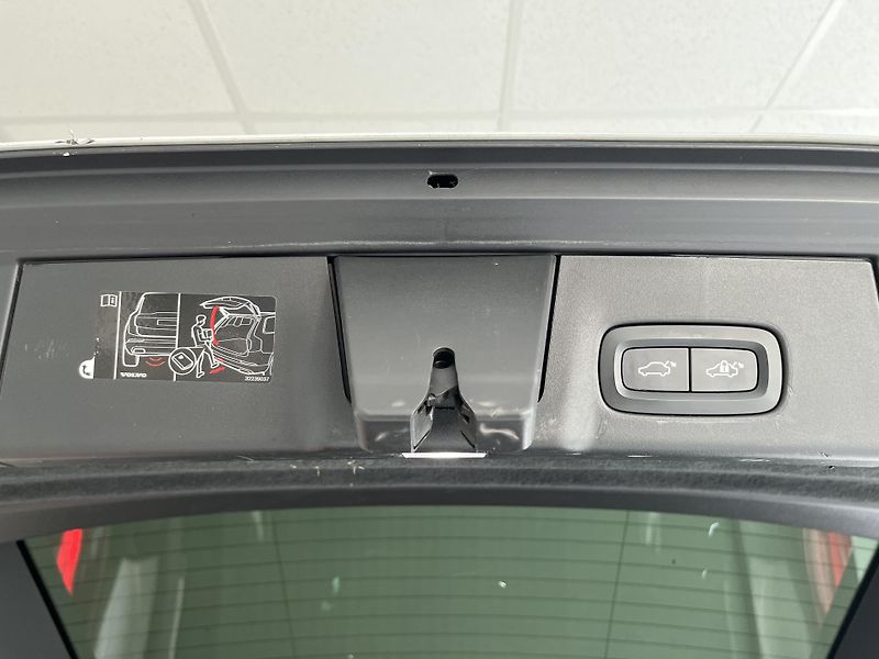Volvo V90 (2019) - fotka 14 z 14