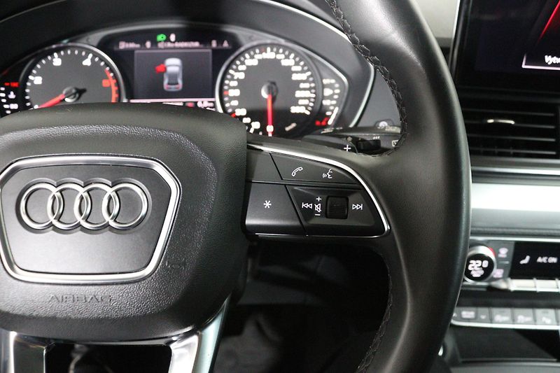 Audi Q5 Q5 40 TDI quattro Stronic - fotka 17 z 26