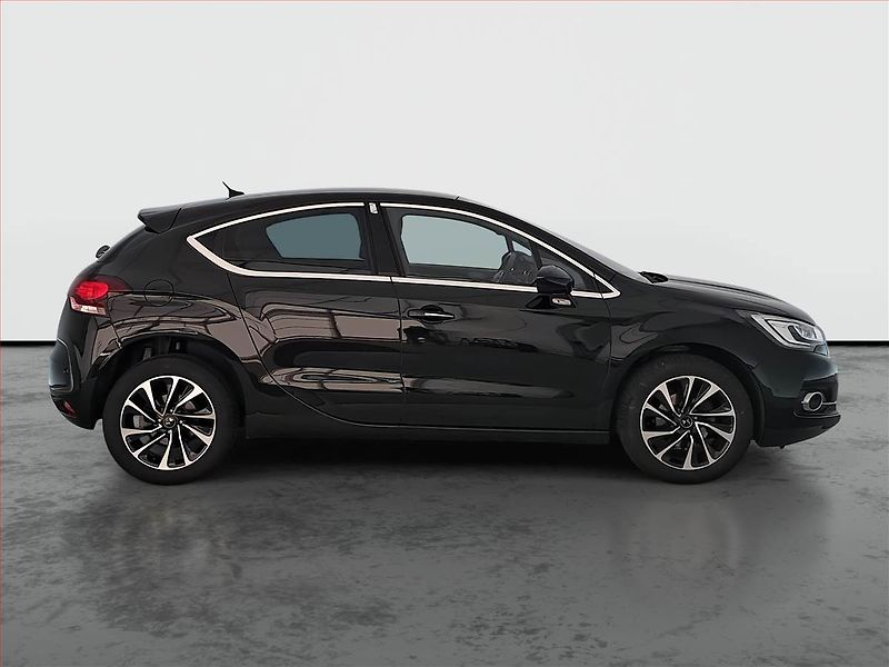 DS Automobiles DS4 (2016) 1.6 BlueHDi, Automat - fotka 6 z 20
